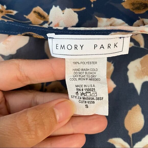 EMORY PARK FLORAL CHIFFON‎ OPEN FRONT COVER UP, cardigan size small - Picture 5 of 5